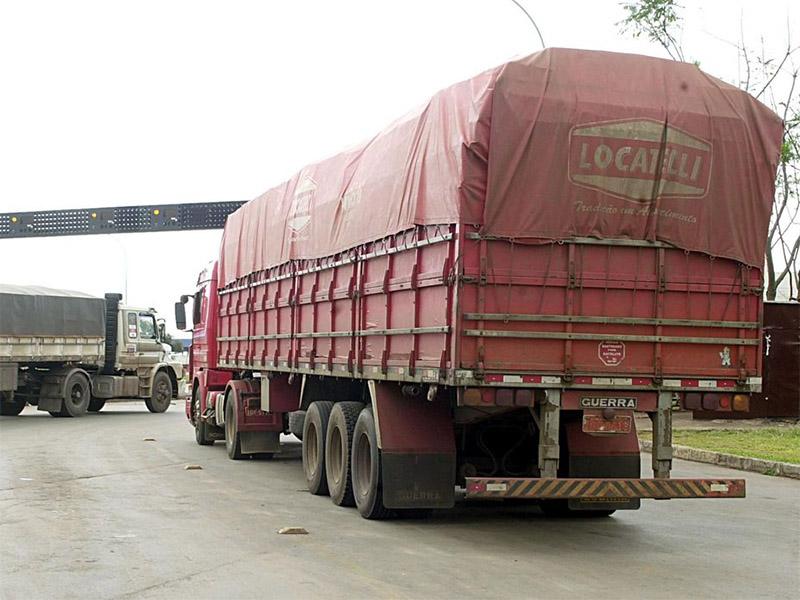 Caminhoneiros não aderem à greve e líderes apontam motivos do fracasso do movimento