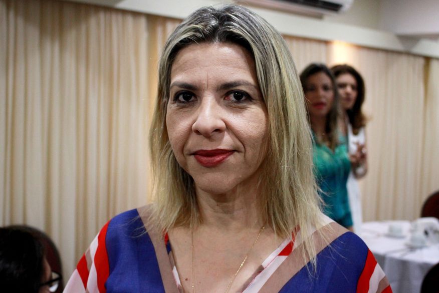 Presidente da Câmara Municipal de João Pessoa em exercício é 'barrada' no Instagram por insistir em 'fake news'