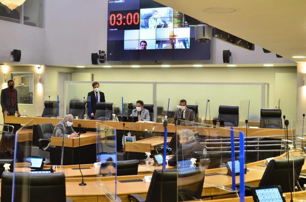 Assembleia aprova projetos em defesa da saúde mental e dos direitos da pessoa idosa