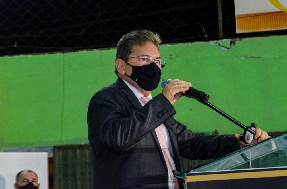 Adriano solicita à UFPB e UFCG bonificação de 10% nas notas do Enem para alunos da Paraíba