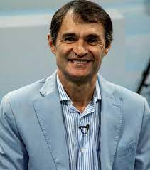 Romero Rodrigues divulga nota sobre sua posição nas eleições do próximo ano na Paraíba