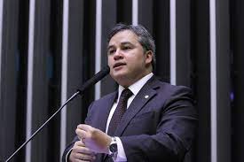 Projeto do líder e Coordenador da Bancada no Congresso Efraim Filho sobre compensação previdenciária avança na Câmara
