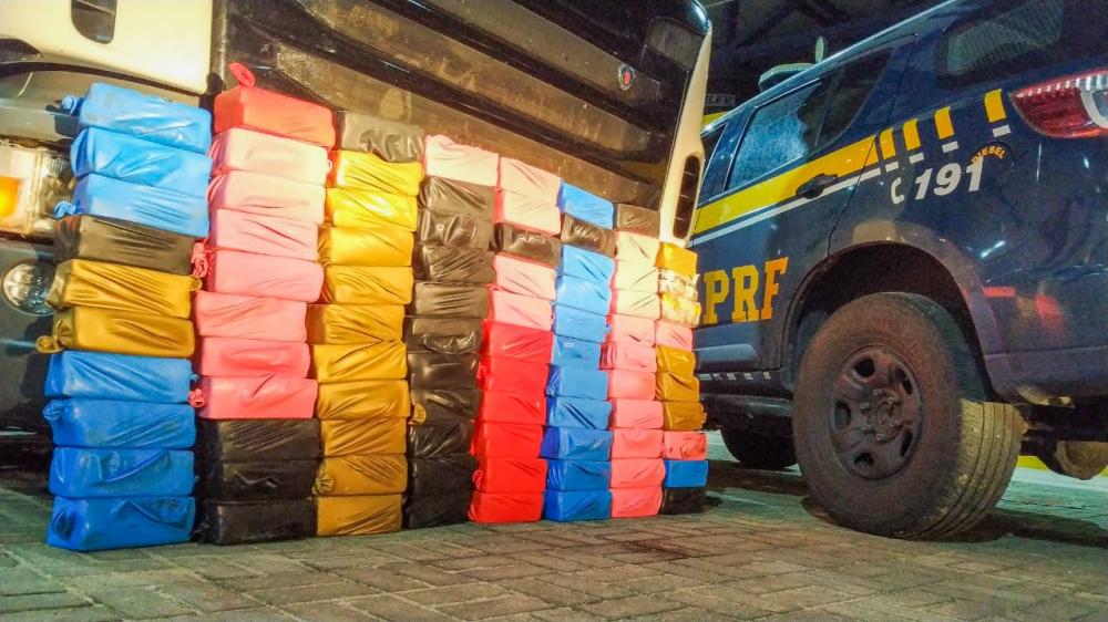 Carregamento de cloridrato de cocaína avaliado em quase R$ 8 milhões é apreendido pela PRF na Paraíba