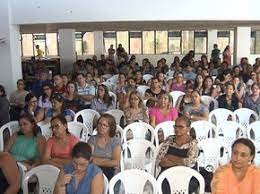 Greve na rede municipal de Campina Grande começa e professores pedem reajuste no piso salarial