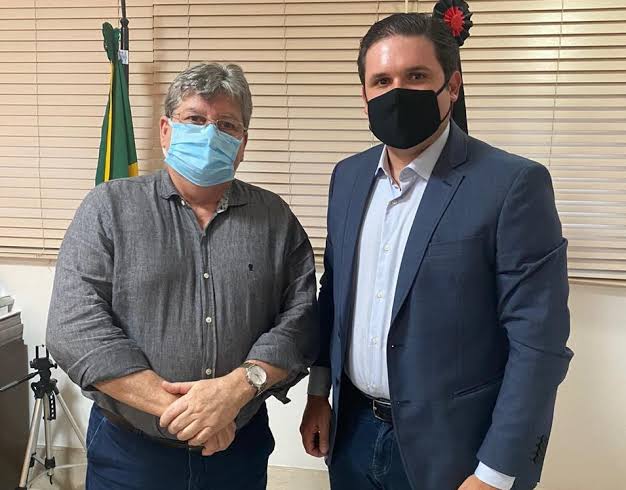 Hugo Motta reafirma apoio a reeleição de João e explica escolha por Efraim