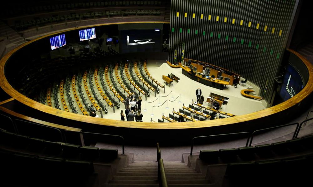 Câmara dos Deputados concluiu votação nesta quinta-feira (24) do projeto que libera jogos no país
