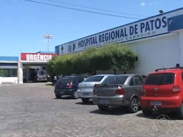 Hospital Regional de Patos é denunciado por demora em atendimento a idoso com AVC