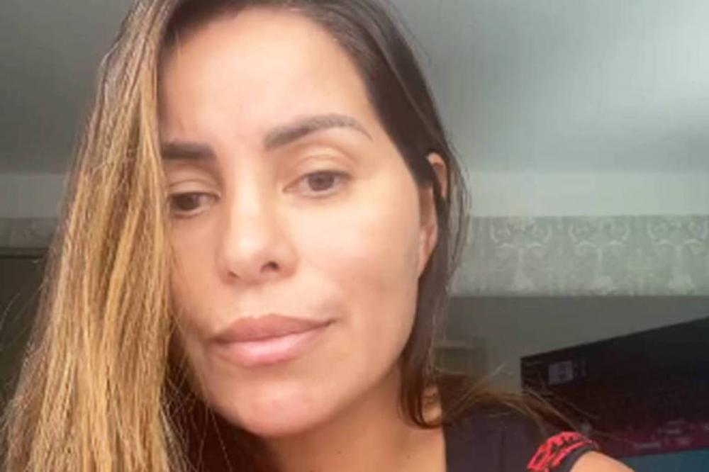 Cantora Wlakiria Santos é assaltada na orla de João Pessoa