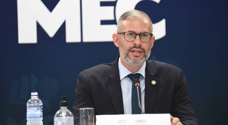 Victor Godoy é o novo ministro da Educação