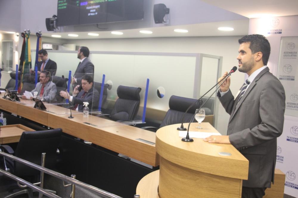 ALPB aprova projeto que proíbe uso de canudos de plástico em estabelecimentos comerciais na Paraíba