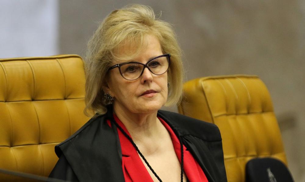 Ministra do Supremo Tribunal Federal dá 10 dias para presidente explicar indulto ao deputado Daniel Silveira
