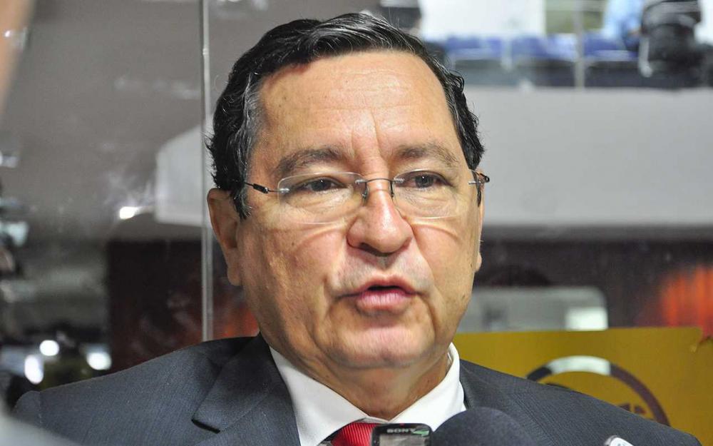 Anísio Maia protocola pedido de cassação de Cabo Gilberto na Assembleia Legislativa