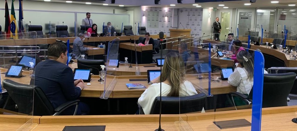 ALPB debate interdição da Ala Pediátrica do Hospital Universitário de Cajazeiras