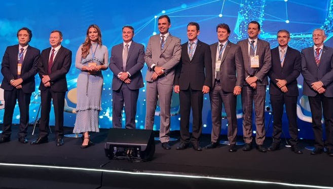 Efraim Filho participa da 41ª Convenção Anual da ABAD