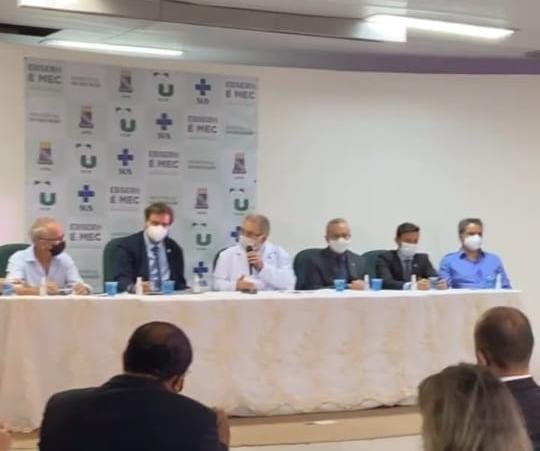 Queiroga assina protocolo que destina R$ 11 milhões a setor de alta complexidade em saúde na Paraíba