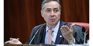 Ministro do STF libera prefeitos a ofertar ônibus de graça no 2º turno das eleições