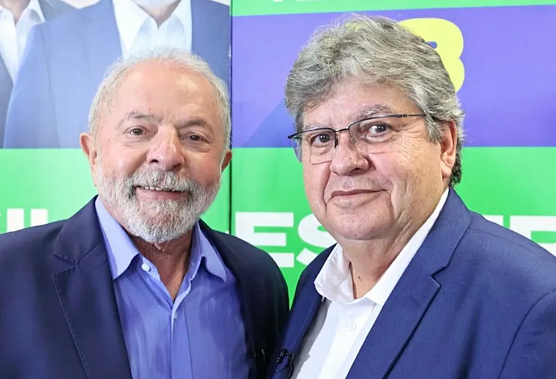 Com apoio de Lula eleito presidente do Brasil, João Azevedo é reeleito governador da Paraíba