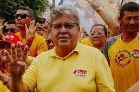 Votos do Cariri e Sertão garantem vitória a João Azevêdo que perdeu na região metropolitana de João Pessoa e em Campina Grande