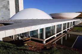 Partidos como: PSD, MDB e União Brasil avaliam integrar base do governo Lula