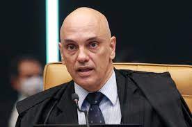 Alexandre de Moraes manda bloquear contas de suspeitos de financiar atos golpistas