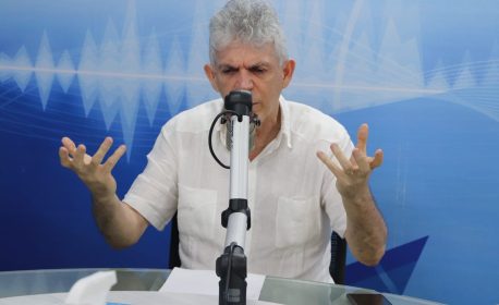 Roberto Barroso é o terceiro a votar no STF por multa para Ricardo Coutinho