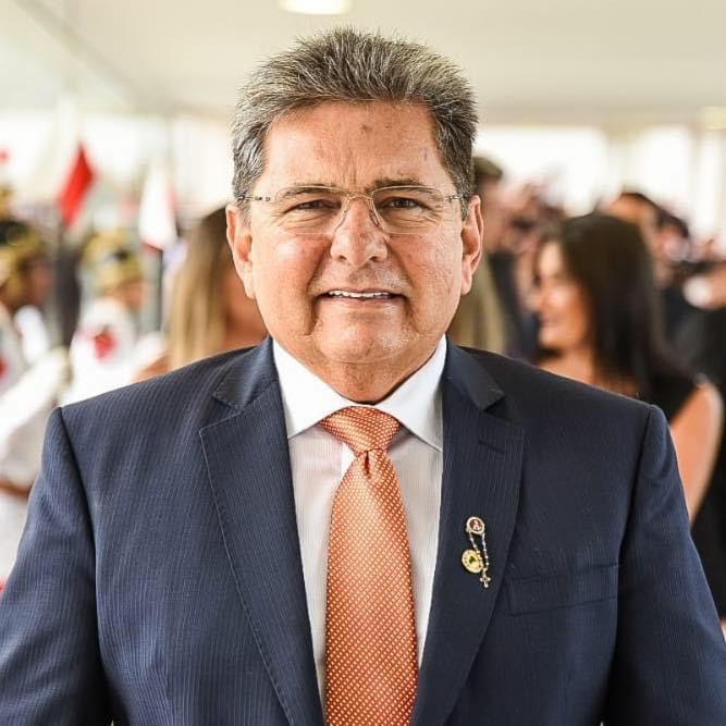 Adriano diz que sessão para votar LOA e contas de João e Ricardo acontecem no próximo dia 17