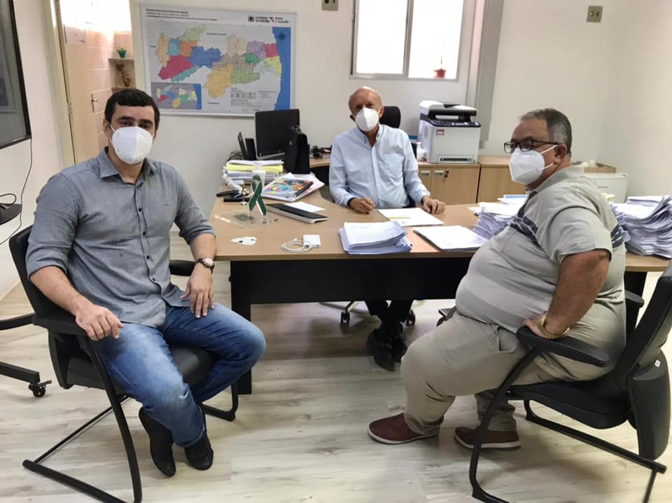 Prefeito e ex-prefeito de Cubatí são recebidos pelo secretário de saúde do estado Geraldo Medeiros