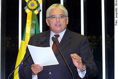 Jair Bolsonaro sanciona Lei de autoria do ex-senador Efraim Morais criando o dia Nacional do Sanfoneiro