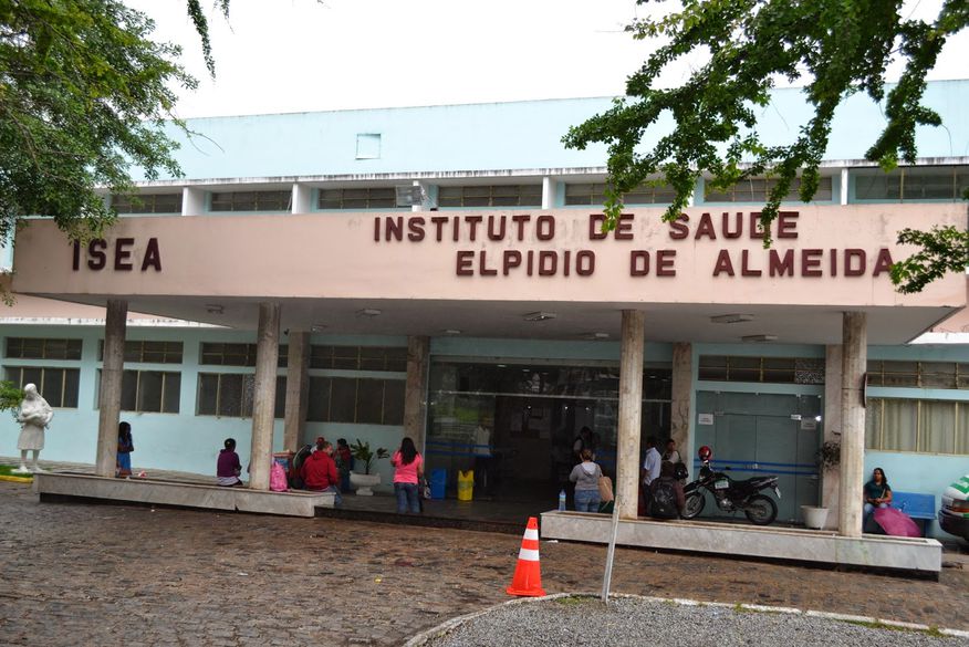 Enfermeira denuncia ameaça cometida por médico durante parto em Campina Grande: 