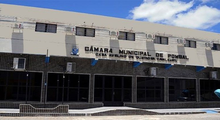 Vereadores de Pombal criam verba de gabinete, e iniciam atividades em 2023 com R$ 3 mil a mais para gastar