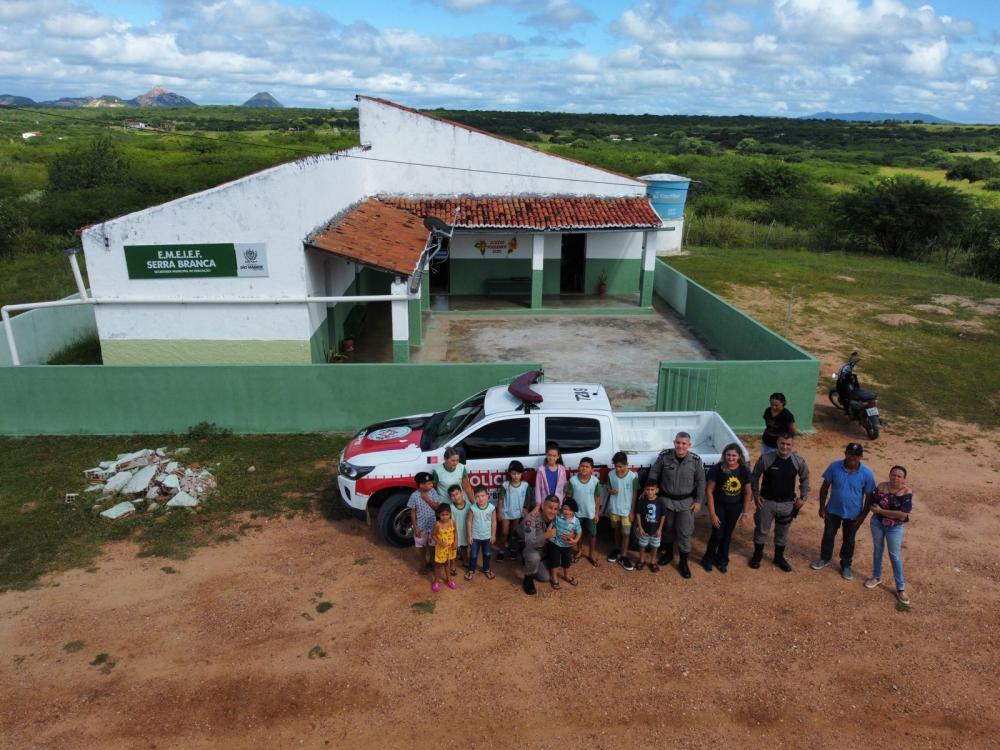 Prefeitura de São Mamede e Policia Militar realizam aplicação do PROERD nas Escolas Municipais Rurais