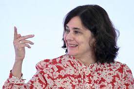 A Ministra da Saúde Nísia Trindade afirmou que Covid-19 não acabou e vacinação segue fundamental