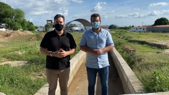 Deputado Junior Araújo visita obrAs do governo do estado na cidade de Várzea