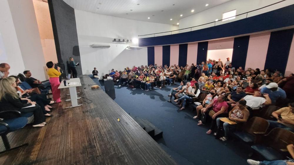 Gevisa realiza curso com comerciantes do Maior São João do Mundo sobre manipulação de alimentos e comercialização de bebidas artesanais
