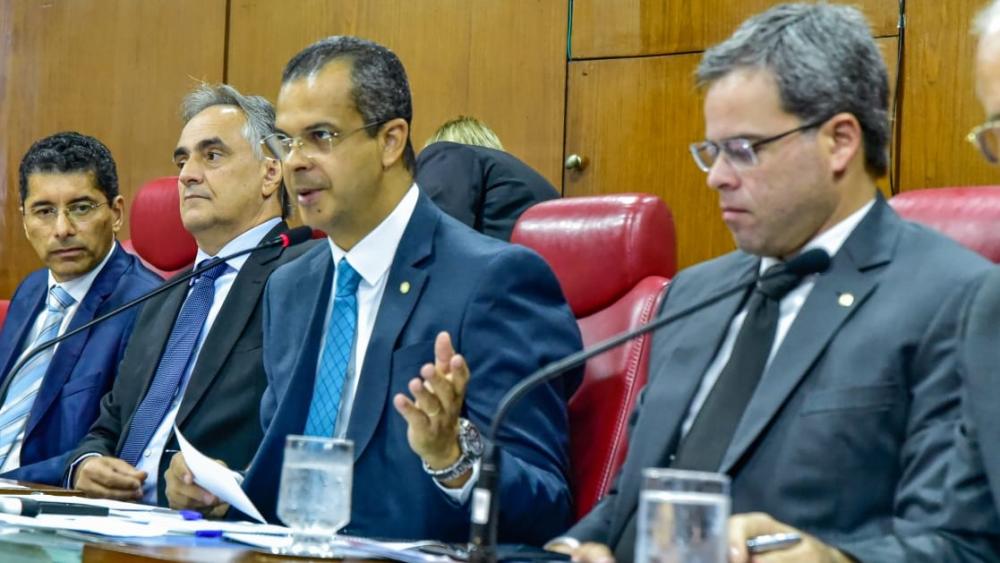 ALPB debate LDO 2024 com poderes, autarquias e representantes da sociedade durante audiência pública em João Pessoa