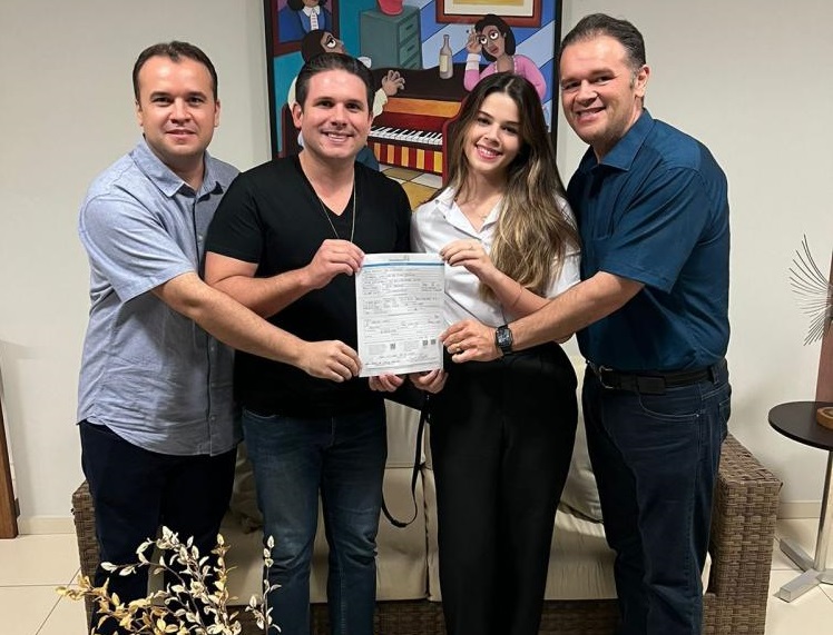 Filiação de Ana Beatriz ao Republicanos cria expectativa política no município de São Mamede