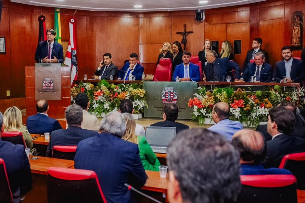 Vice-prefeito da capital discursa na abertura dos trabalhos da Câmara