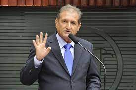 Hervázio Bezerra apresenta PEC que encerra discussão sobre mudança de nome da capital