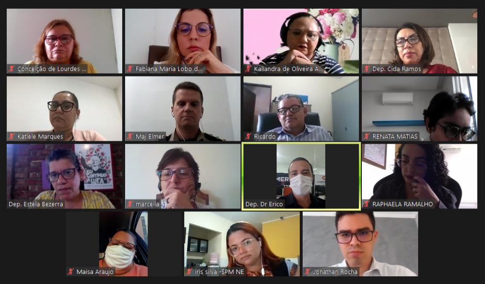 CPI do Feminicídio debate ações de combate à violência contra a mulher em Bayeux