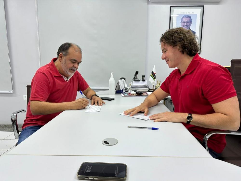 Prefeito de Mulungu Melquiades Nascimento se torna o 31º gestor filiado ao MDB na Paraíba: “Estou voltando pra casa”