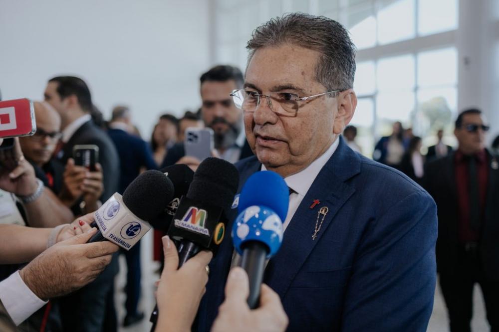 Adriano Galdino diz que já se encerrou seu tempo para diálogo com Romero sobre eleições em Campina Grande
