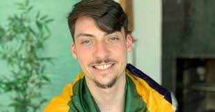 Jair Renan, filho de Bolsonaro, é indiciado por falsidade ideológica e lavagem de dinheiro