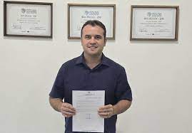 Prefeito encaminha projeto com aumento real para diversas categorias, chegando a 60% em alguns casos