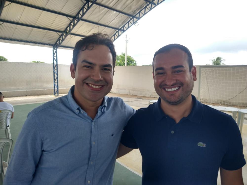 Presença de Emanuel em solenidade chama atenção do povo de São José do Sabugi