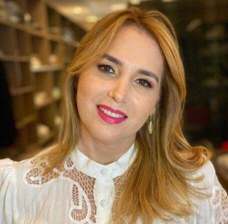 Sara Cabral se filia ao MDB para disputar Prefeitura de Bayeux