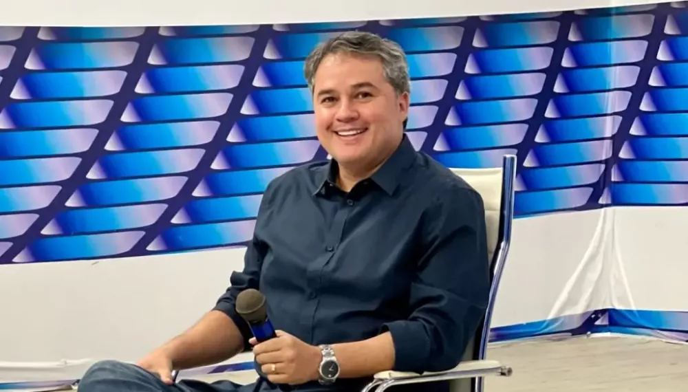 Efraim nega costura para construção de chapa com Veneziano de olho em 2026