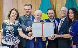 Governo Lula anuncia R$ 15 bilhões para empresas do Rio Grande do Sul