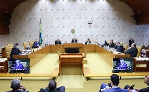 STF conclui votação e aprova por 8 votos a 3 descriminalização do porte de maconha para consumo próprio