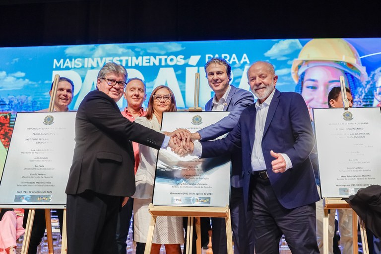 Ministro da Educação anuncia investimento de R$ 828,7 milhões na Paraíba para ‘Pé de Meia’, creches e Instituições Federais de ensino