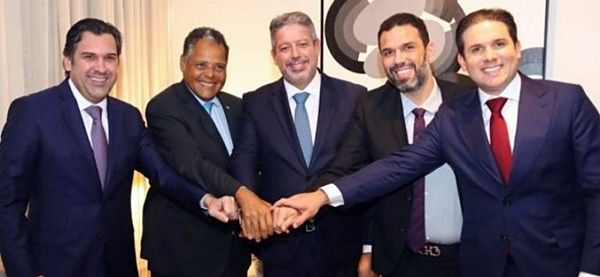 Na disputa pela Presidência da Câmara dos deputados Hugo Motta já contabiliza 340 votos naquela Casa